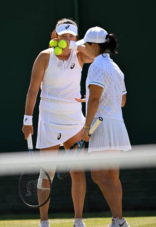 杨钊煊加藤未唯组合02输球，无缘WTA1000迈阿密双打8强