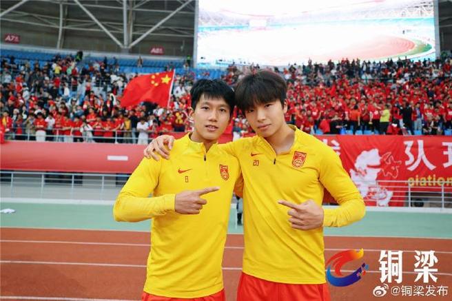 让2追2！U23国足22泰国U23向余望李新翔破门鲍世蒙送礼+助攻