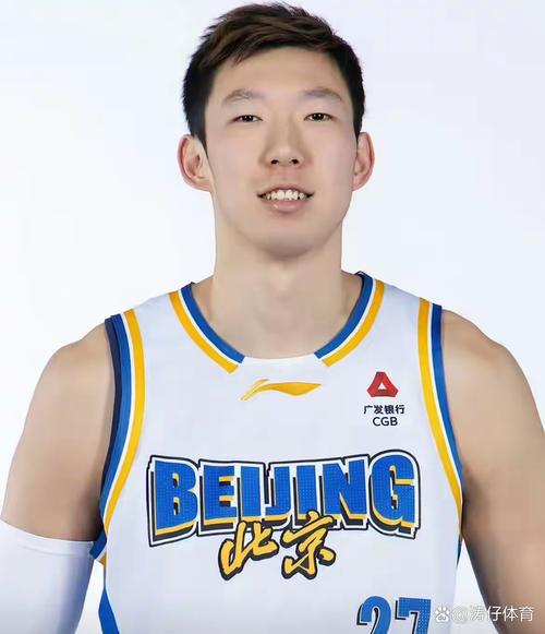 周琦三分球命中率？周琦超远三分？
